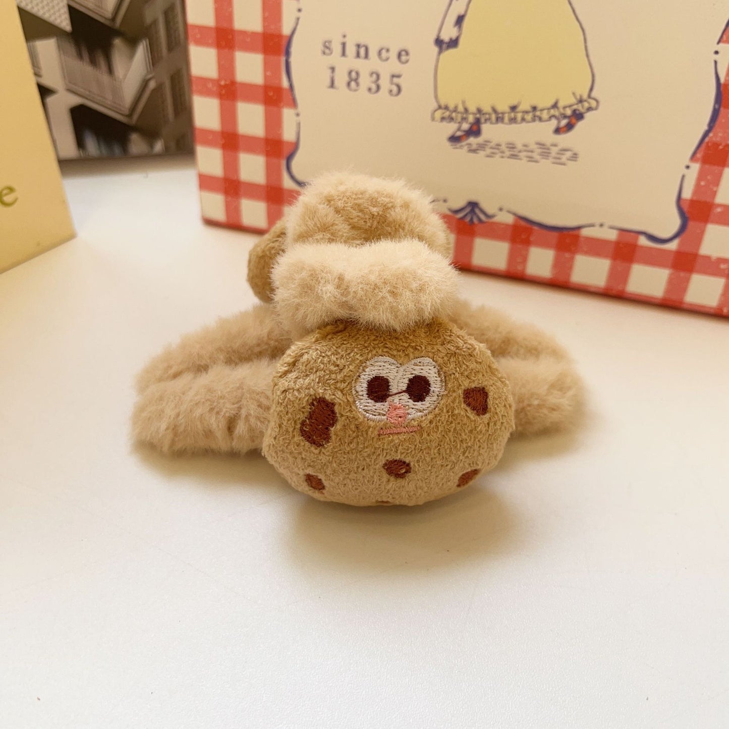 Large Cookie Fluffy Claw Clip