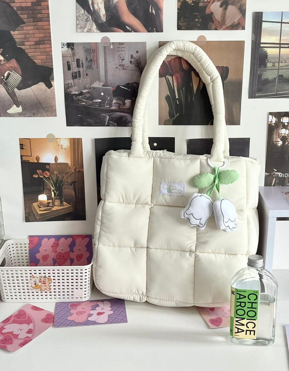 Fleur Puffer Tote Bag with Flower Pendant