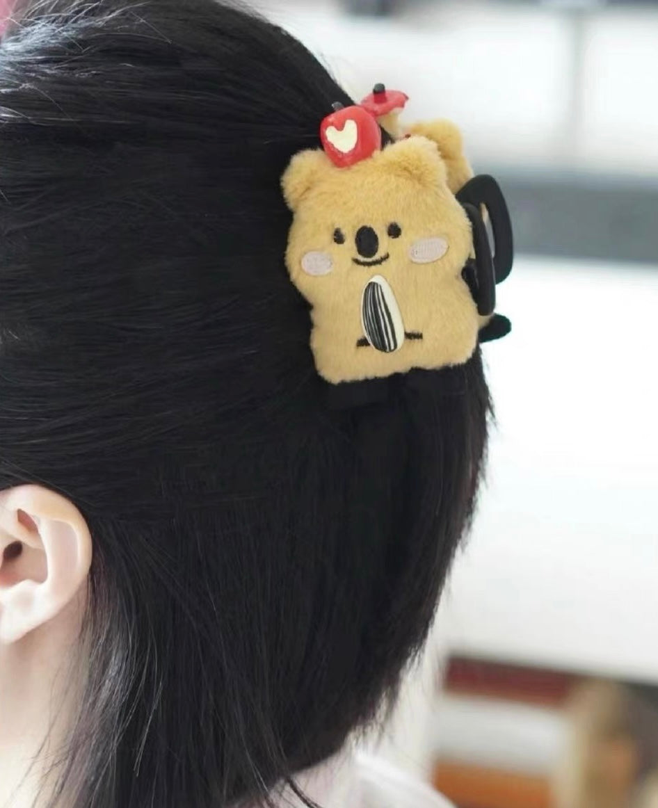 Capybara Doll Hair Clip