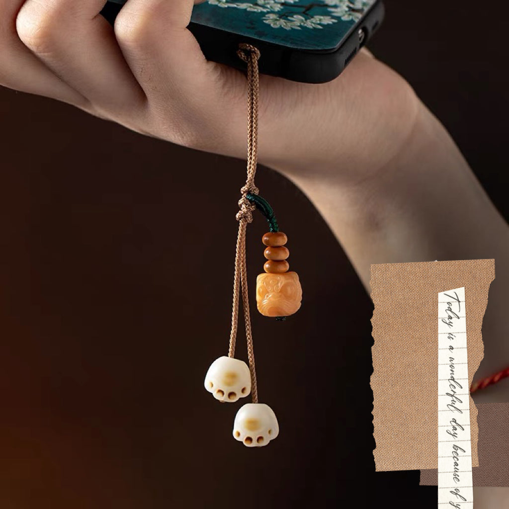 Lucky Cat Phone Charm