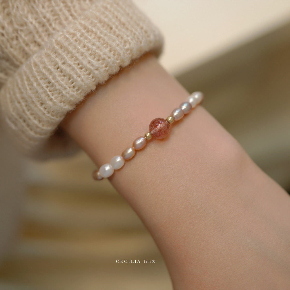 Faux Pearl Stretch Bracelet