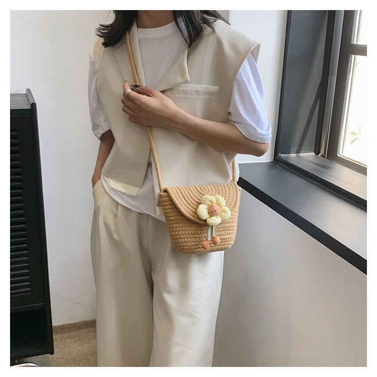 Cute Flower Straw Bag