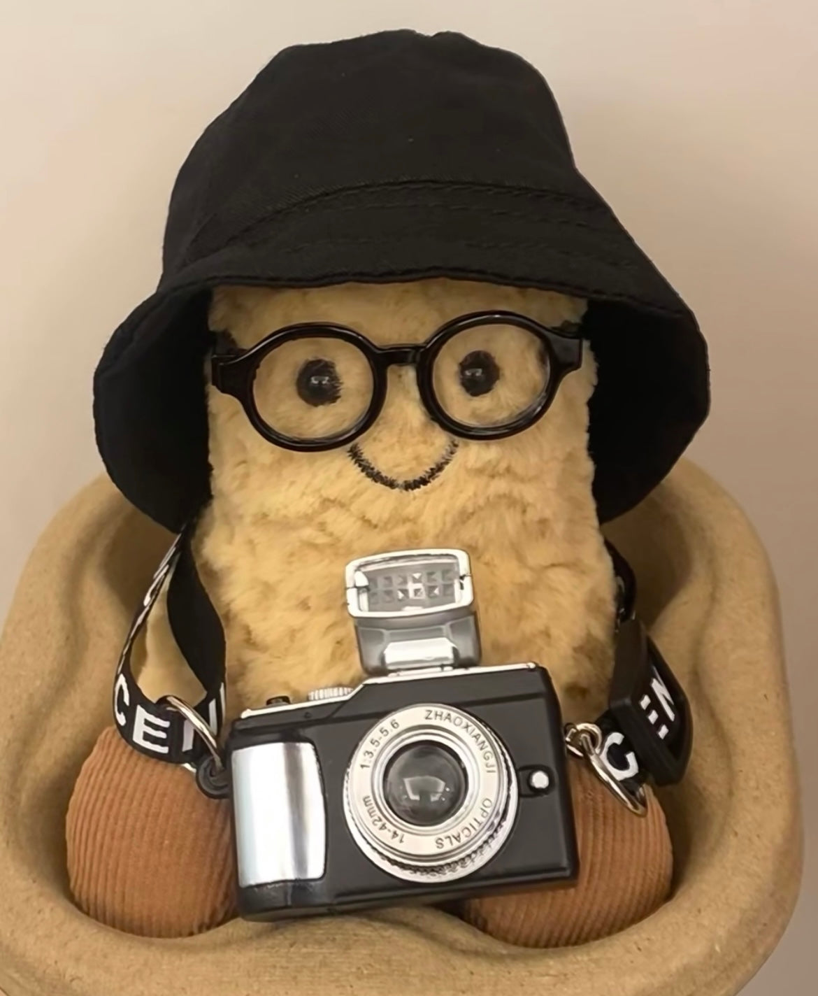 Photographer Suit for Jellycat Peanut